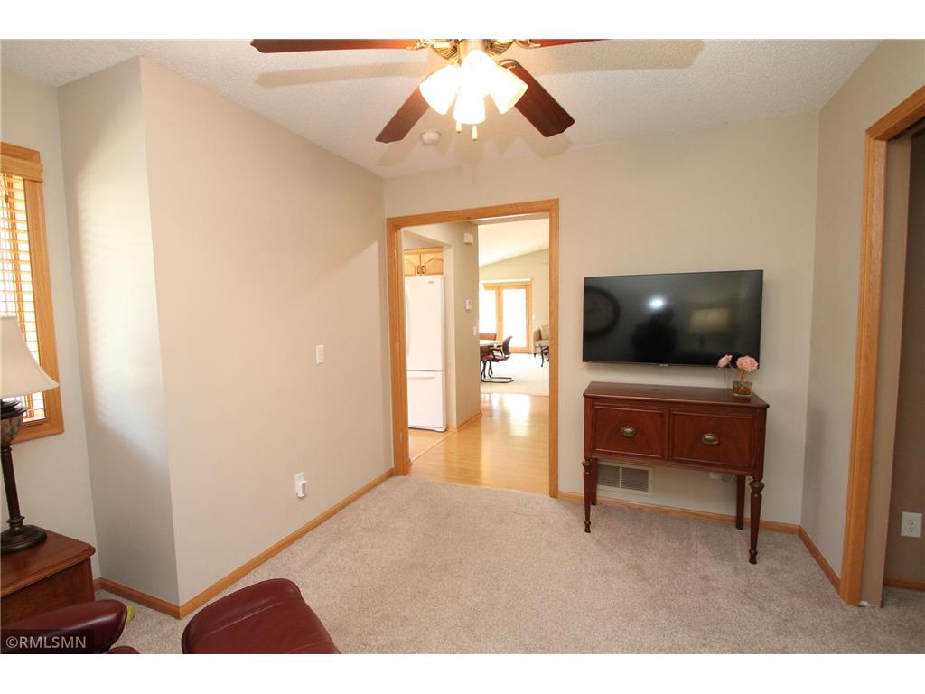 13829 85th Place N Maple Grove MN 55369 7054643 image9