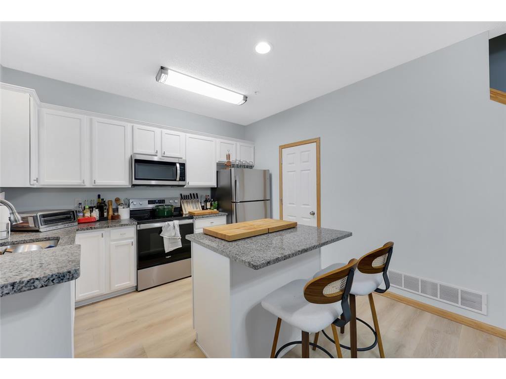 13832 52nd Avenue N Plymouth MN 55446 7067504 image13