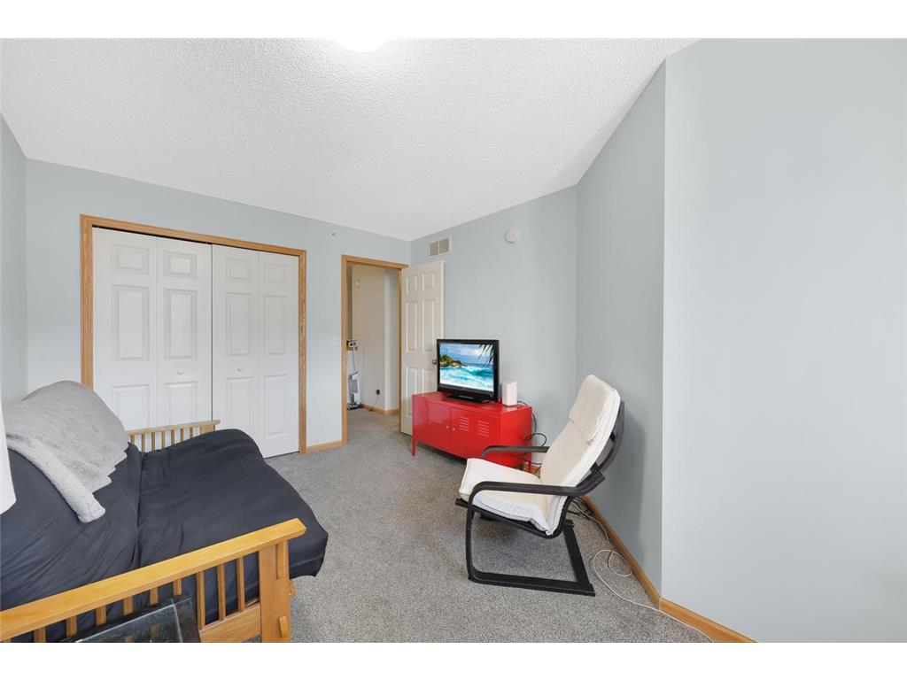 13832 52nd Avenue N Plymouth MN 55446 7067504 image22