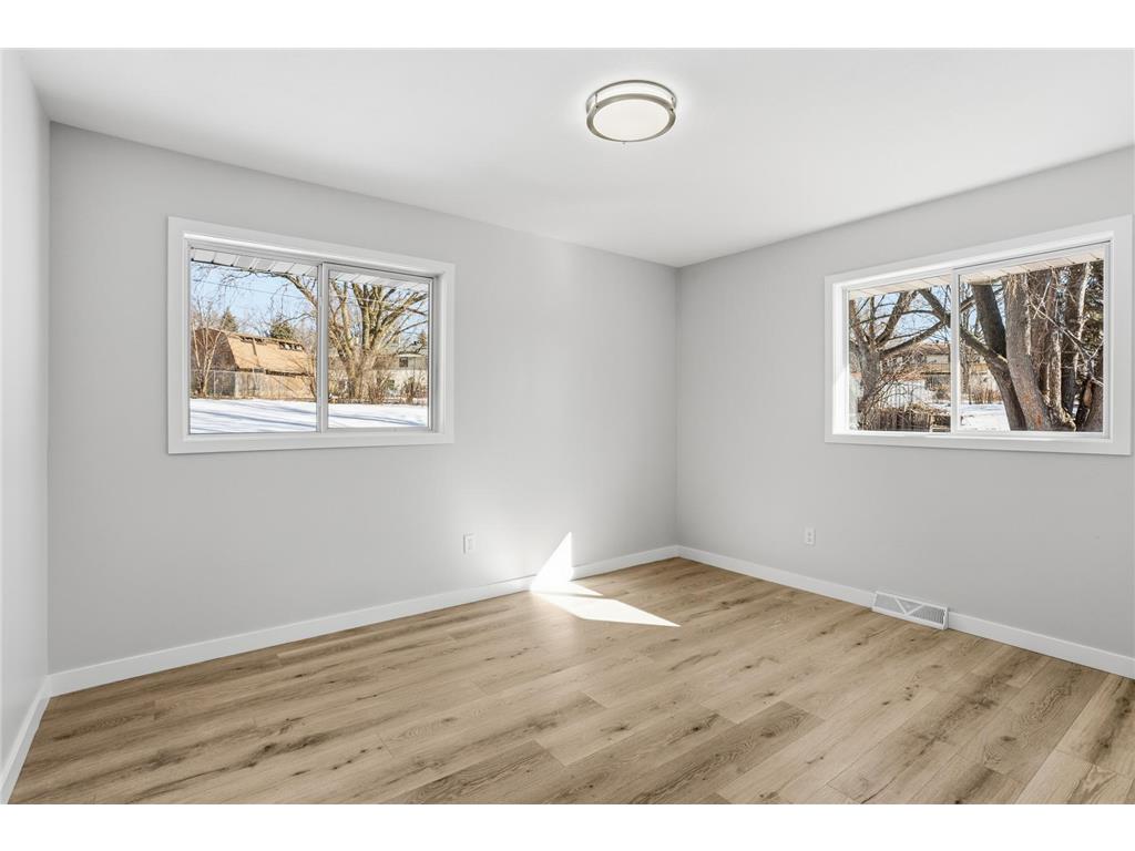 13832 Shirley Drive Burnsville MN 55337 7068672 image13