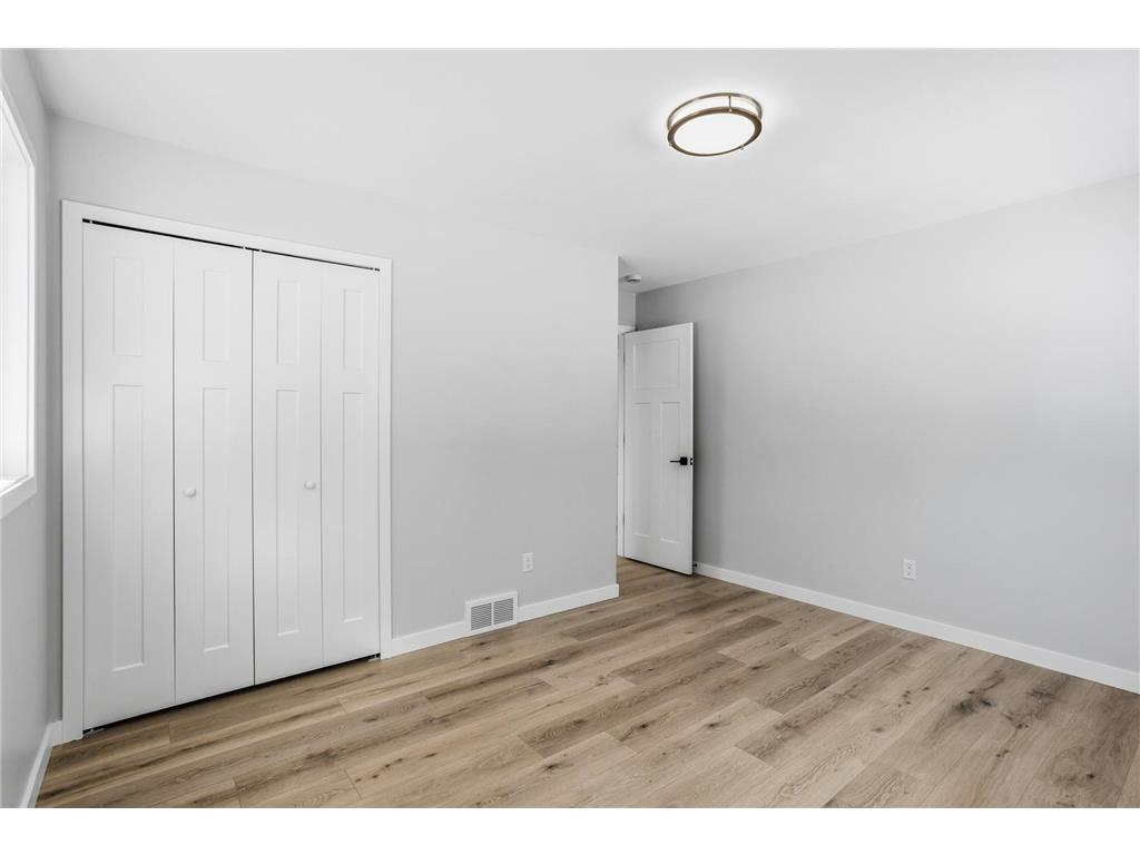 13832 Shirley Drive Burnsville MN 55337 7068672 image14