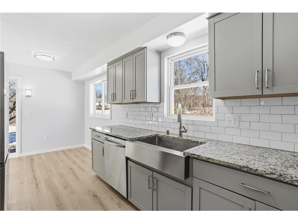 13832 Shirley Drive Burnsville MN 55337 7068672 image5