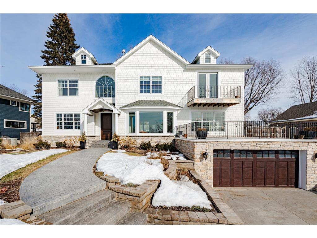 1384 Mississippi River Boulevard S, Saint Paul, MN 55116 MLS 6325753