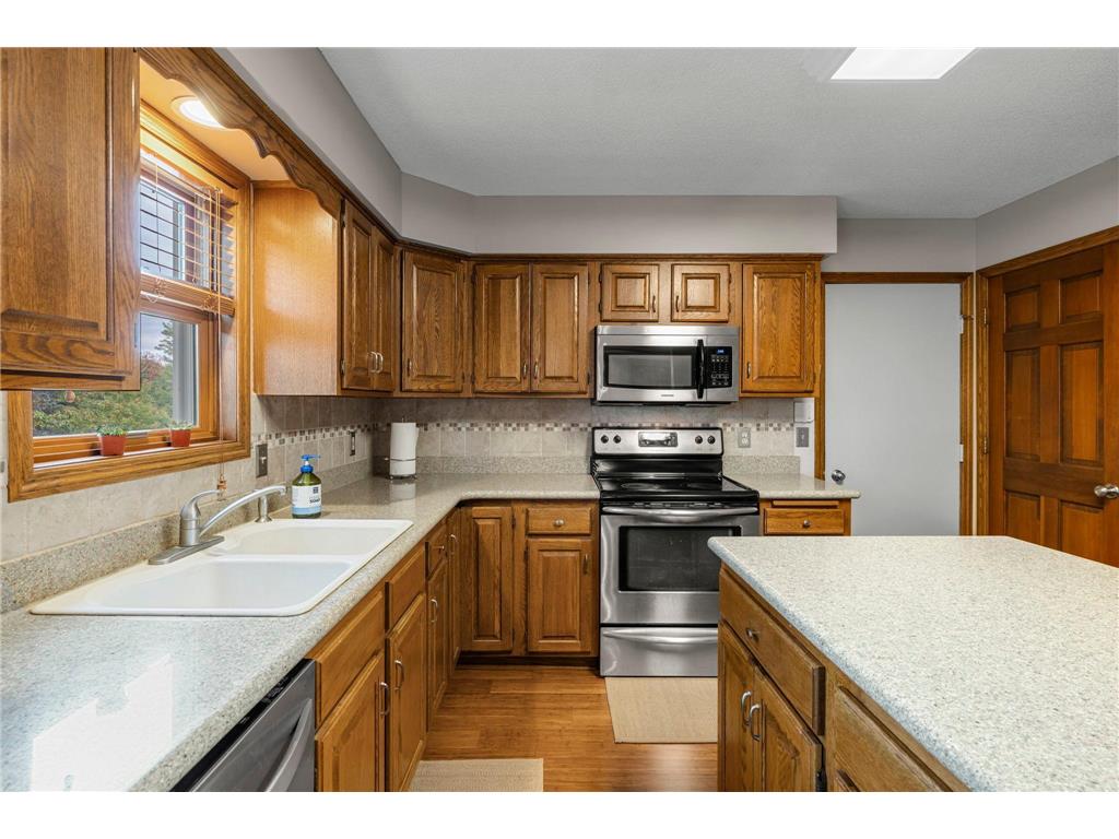 13840 York Avenue S Burnsville MN 55337 7031143 image25