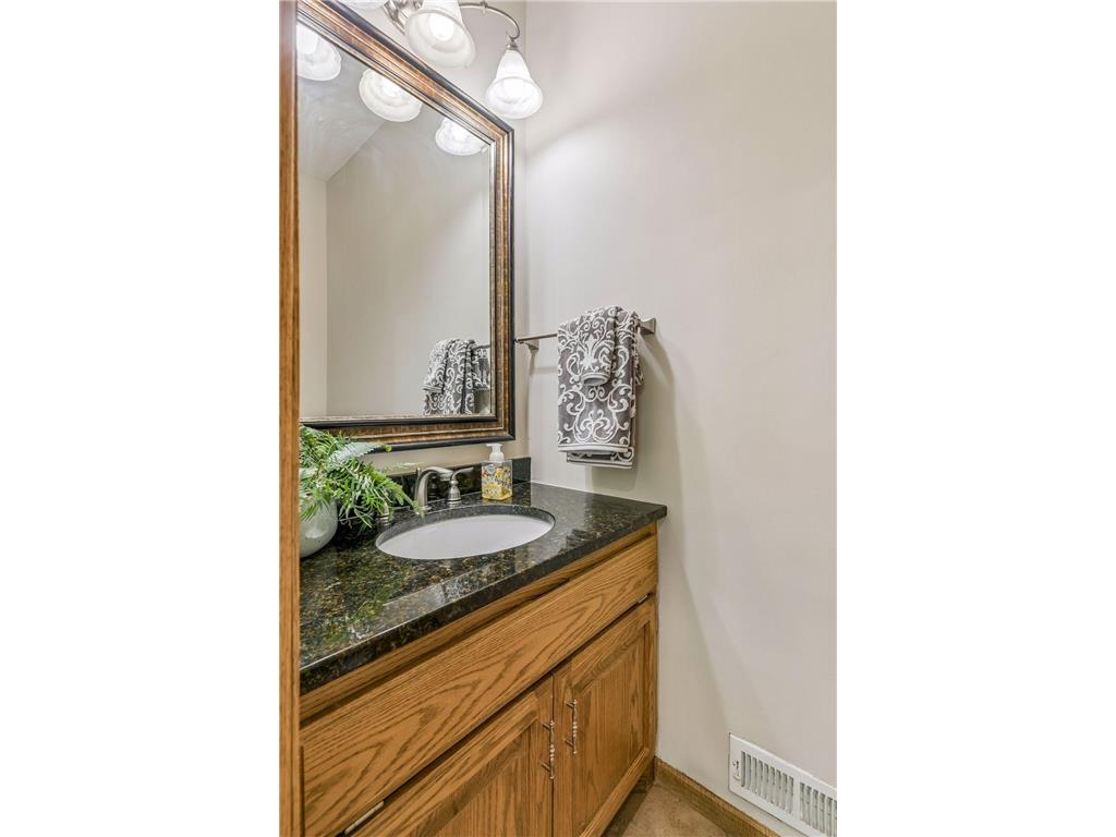 13846 Guild Avenue Apple Valley MN 55124 7078563 image32