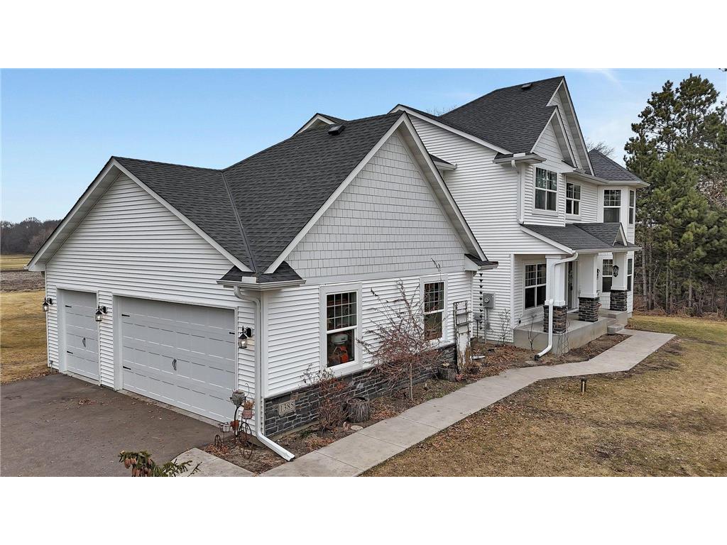 1385 227th Avenue NW Oak Grove MN 55005 6695990 image3