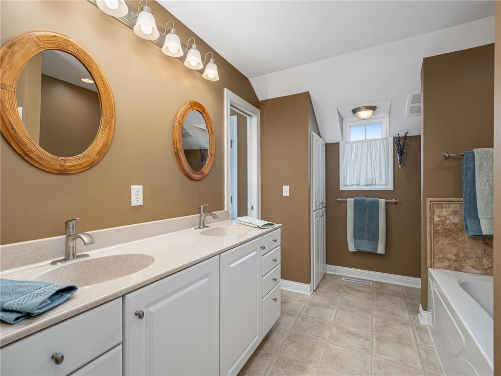 1385 Eustis Street Saint Paul MN 55108 7024713 image18