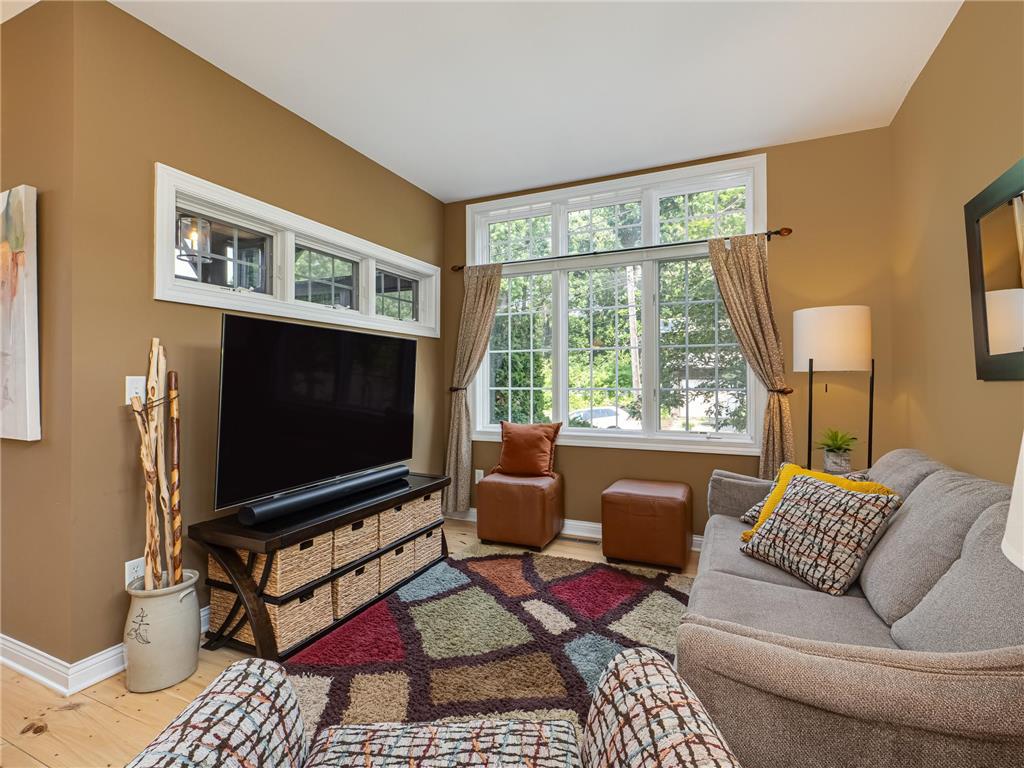 1385 Eustis Street Saint Paul MN 55108 7024713 image8