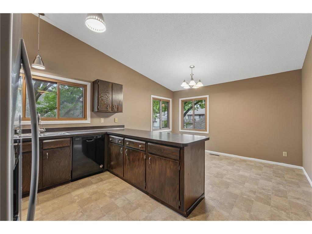 1386 Arden View Drive Arden Hills MN 55112 7100525 image10
