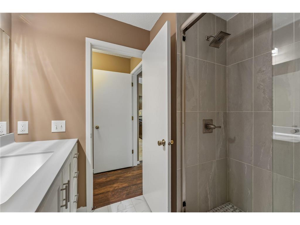 1386 Arden View Drive Arden Hills MN 55112 7100525 image20