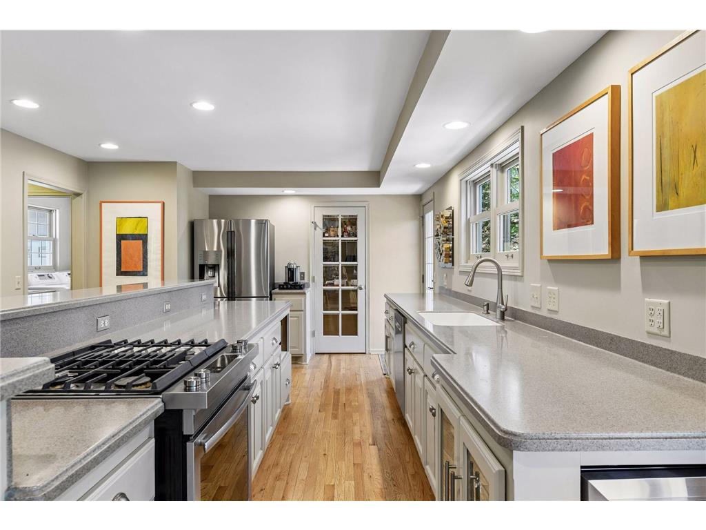 13860 Lake Street Extension Minnetonka MN 55345 7055094 image13