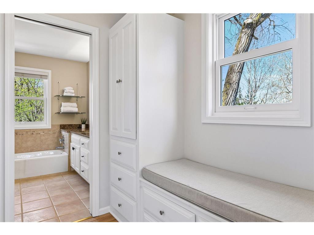 13860 Lake Street Extension Minnetonka MN 55345 7055094 image25