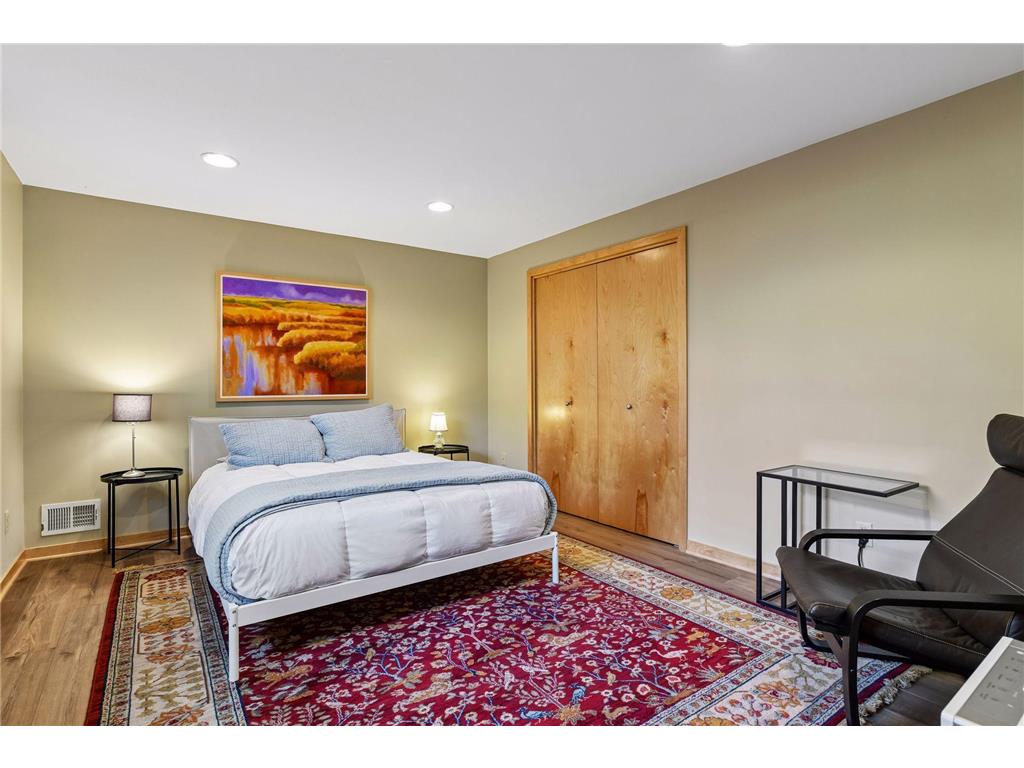 13860 Lake Street Extension Minnetonka MN 55345 7055094 image37
