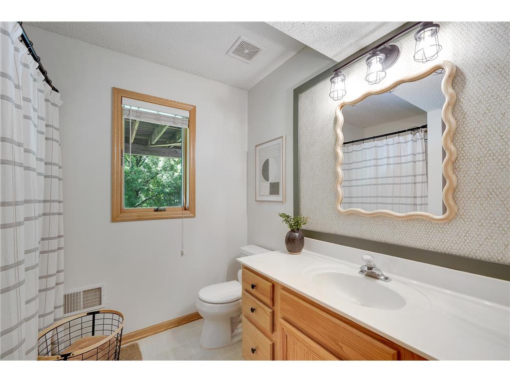 13865 Forest Hill Road Eden Prairie MN 55346 7098656 image53