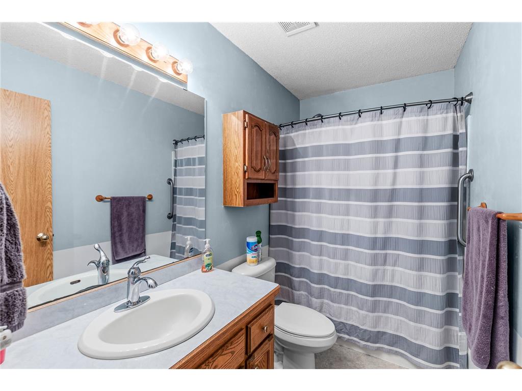 1387 Clarence Court Saint Paul MN 55106 7065775 image18