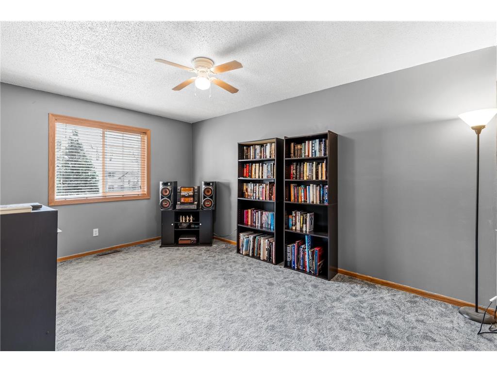 1387 Clarence Court Saint Paul MN 55106 7065775 image20