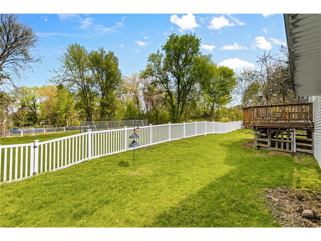 1387 Clarence Court Saint Paul MN 55106 7065775 image3