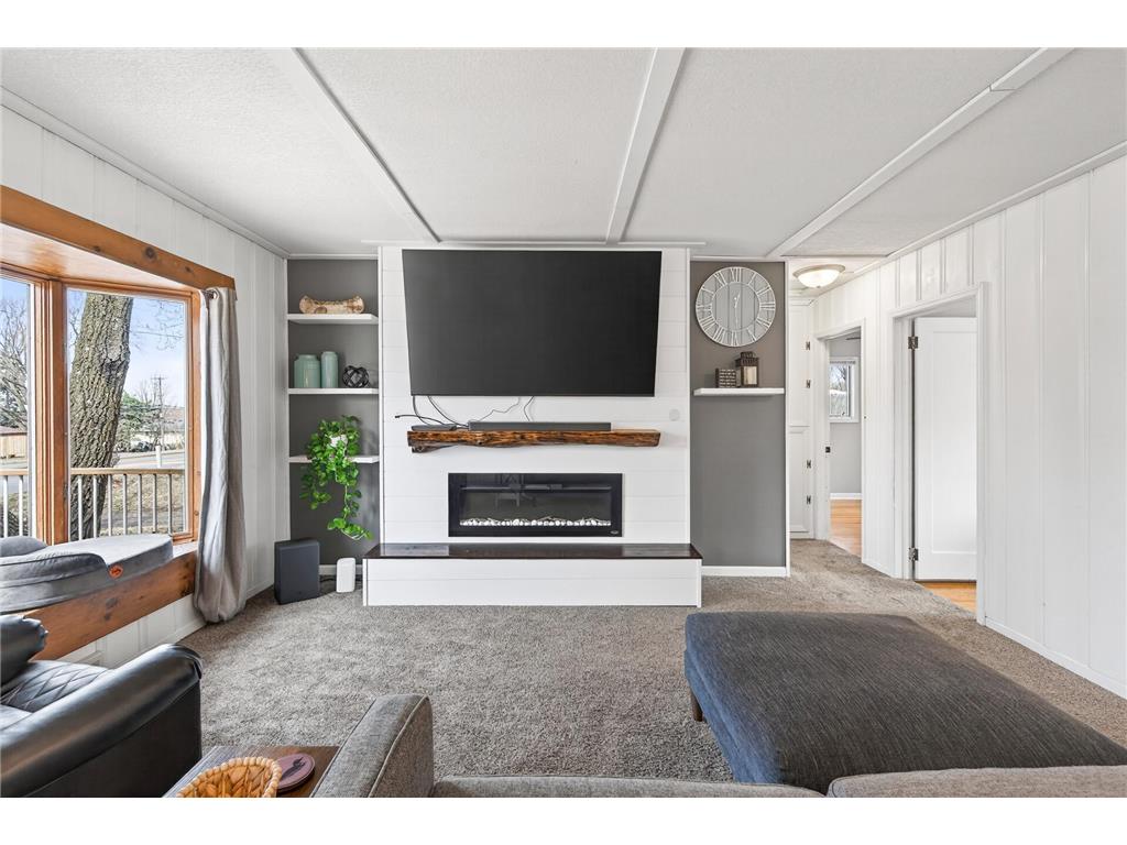 1387 Hadley Avenue N Oakdale MN 55128 7035655 image4