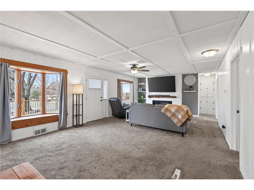 1387 Hadley Avenue N Oakdale MN 55128 7035655 image7