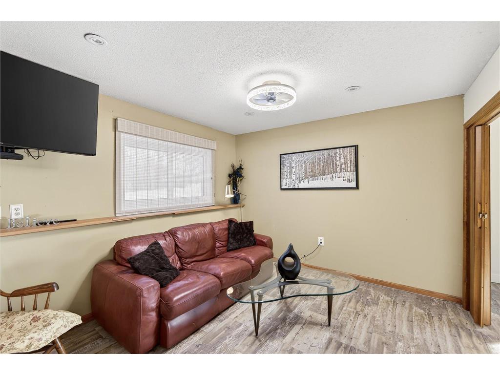 13878 252nd Avenue NW Livonia Twp MN 55398 6822730 image19