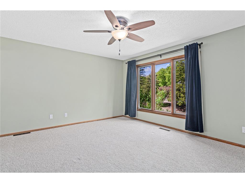 13880 Pennock Avenue Apple Valley MN 55124 7048275 image18