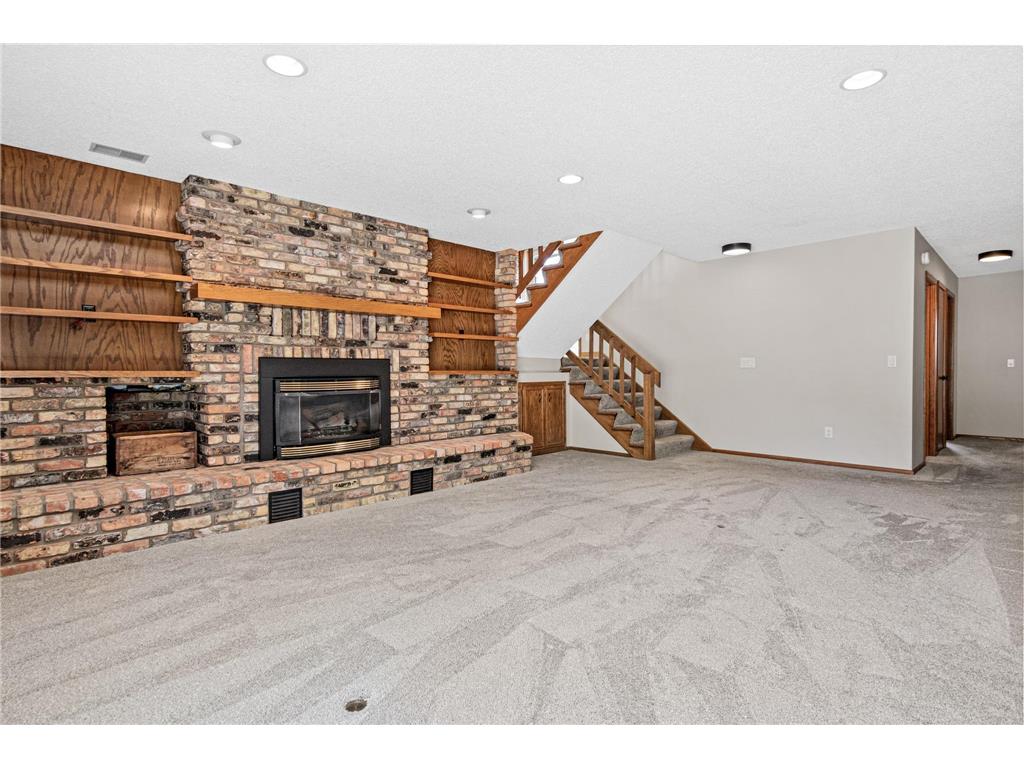 13880 Pennock Avenue Apple Valley MN 55124 7048275 image23