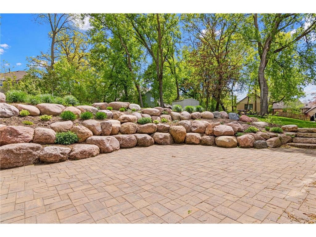13880 Pennock Avenue Apple Valley MN 55124 7048275 image33