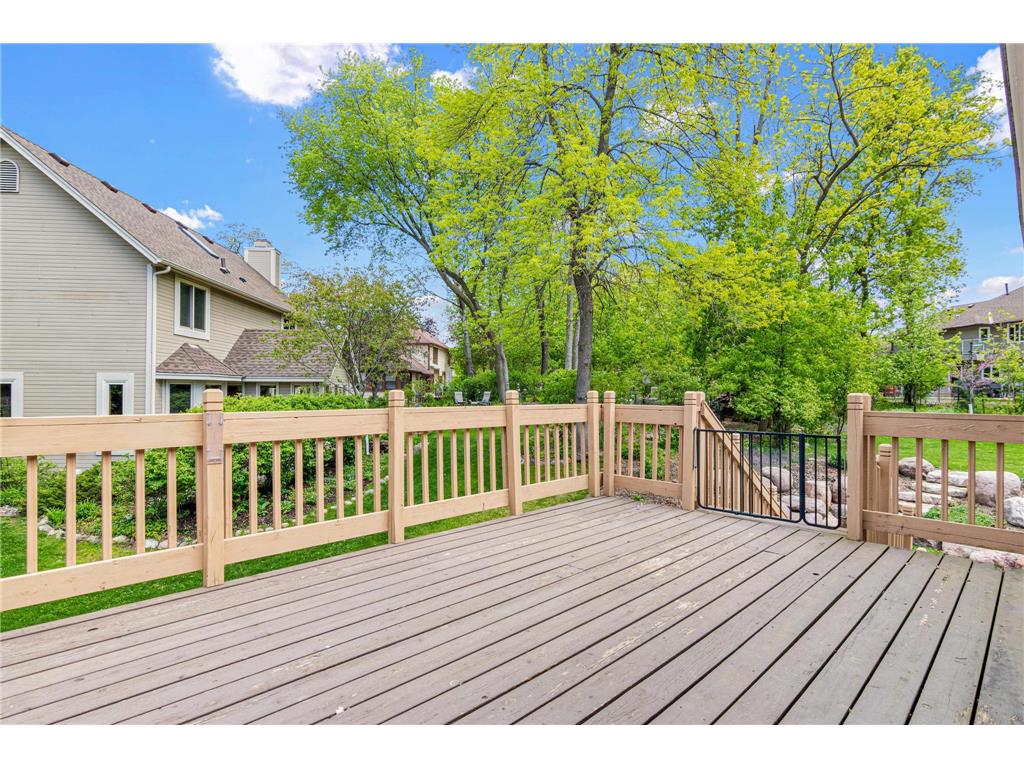 13880 Pennock Avenue Apple Valley MN 55124 7048275 image34