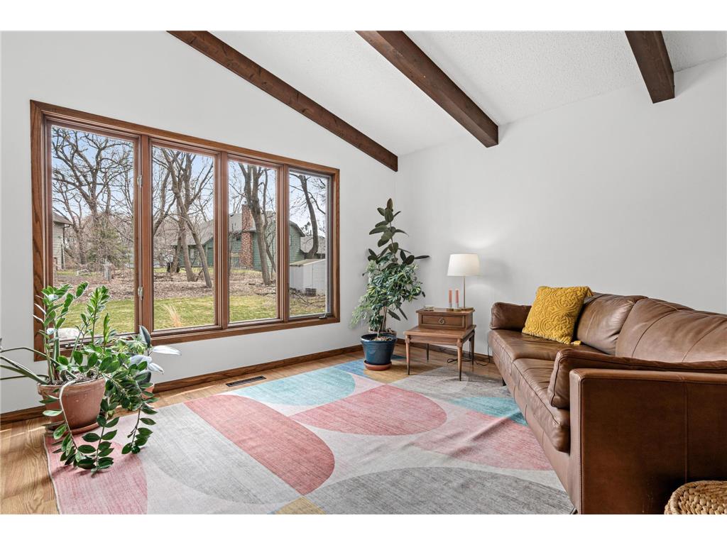 13880 Pennock Avenue Apple Valley MN 55124 7048275 image4