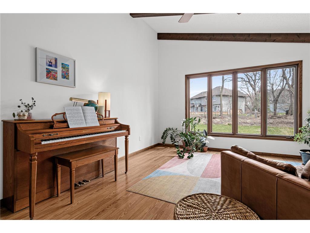 13880 Pennock Avenue Apple Valley MN 55124 7048275 image5