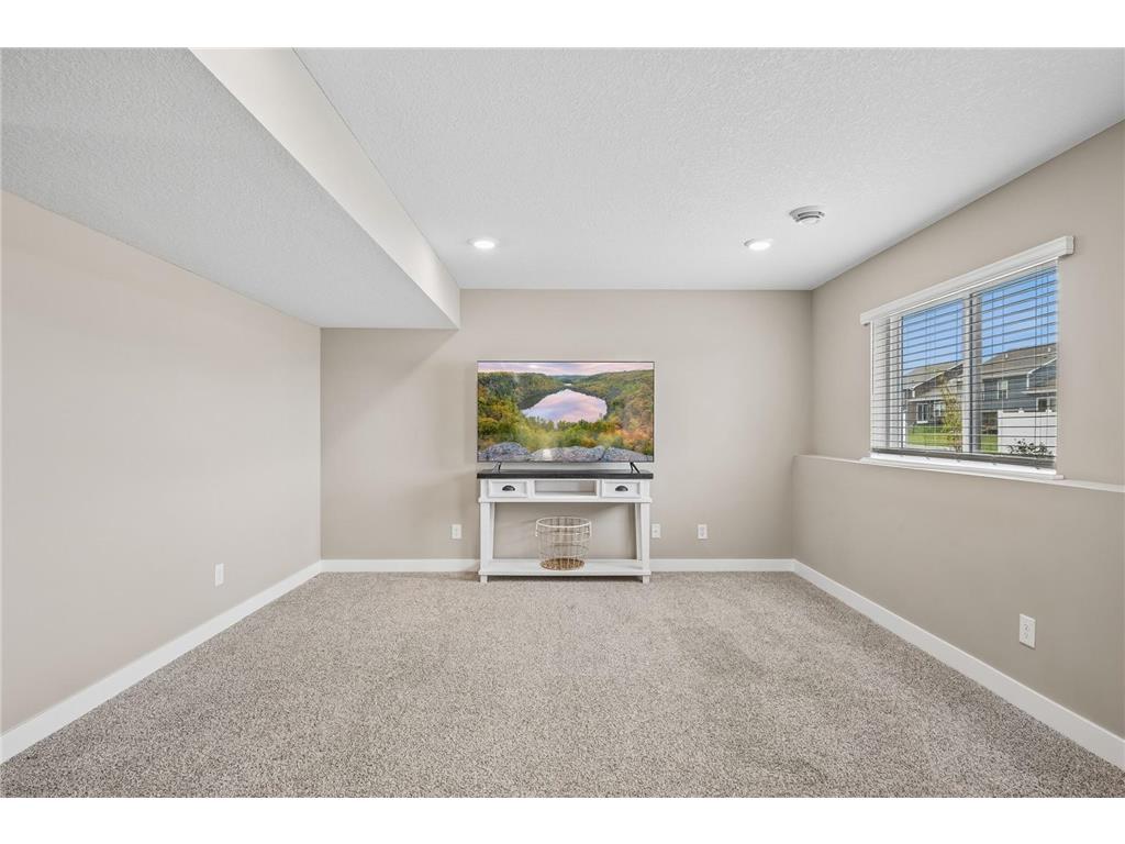1389 Freedom Lane Delano MN 55328 7068240 image36
