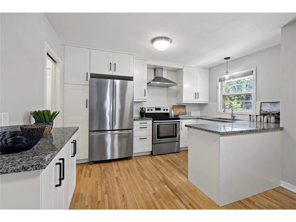 1389 Prior Avenue S Saint Paul MN 55116 7069147 image10