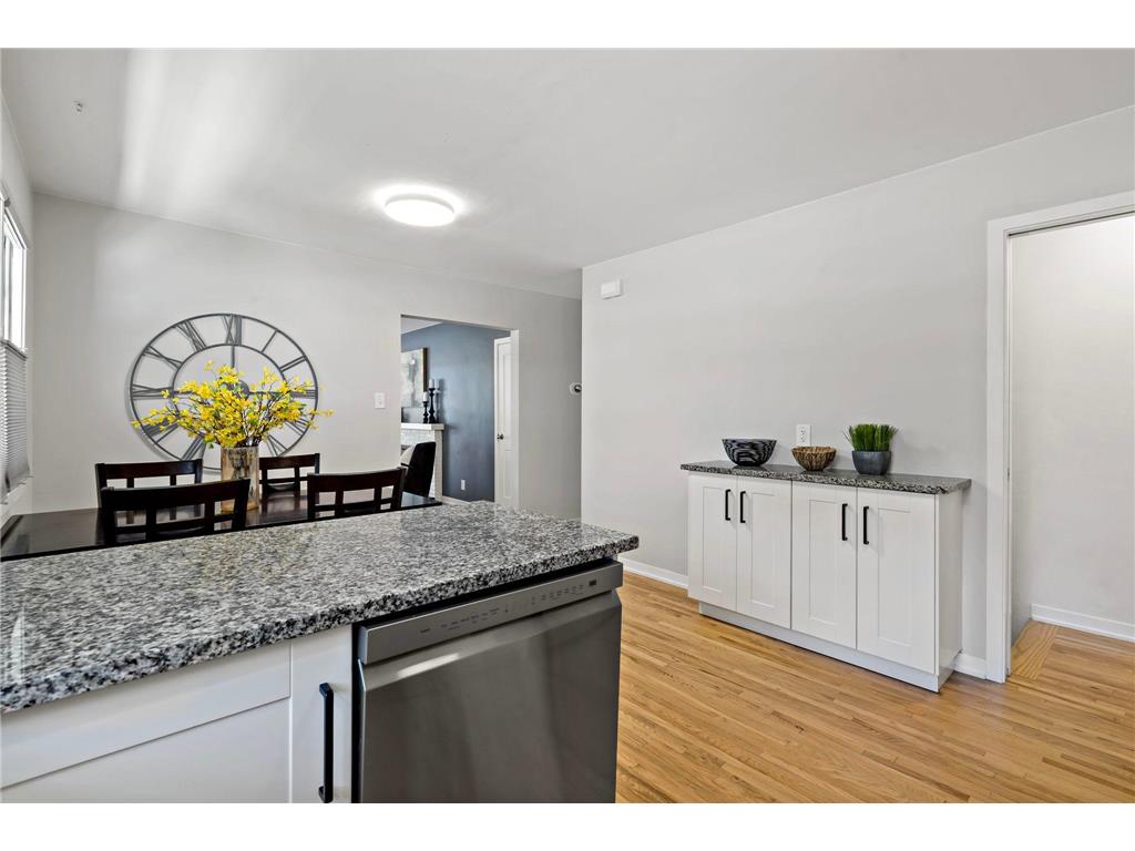 1389 Prior Avenue S Saint Paul MN 55116 7069147 image13