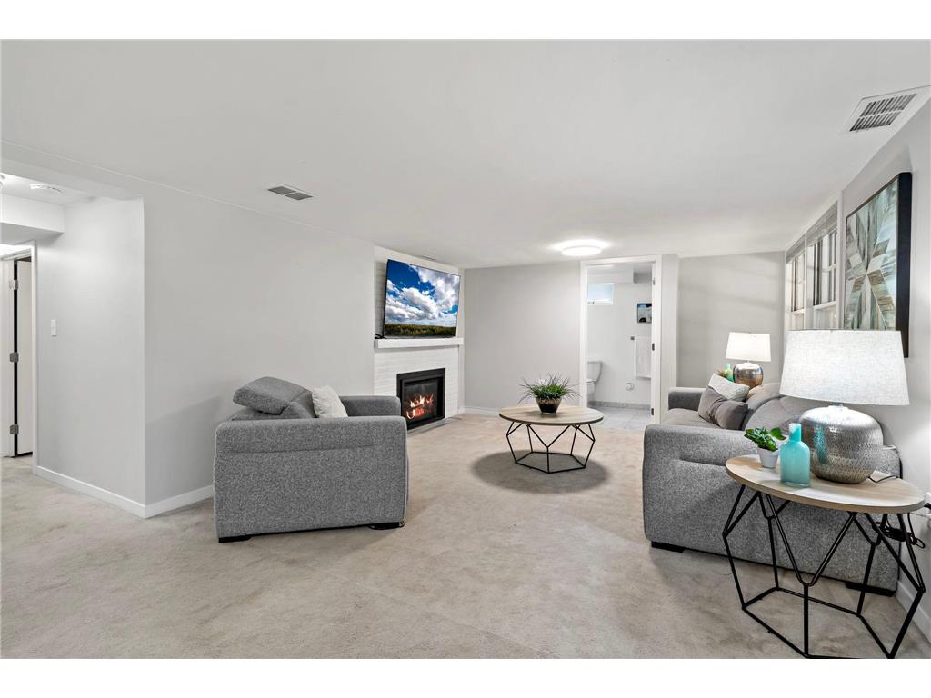 1389 Prior Avenue S Saint Paul MN 55116 7069147 image32