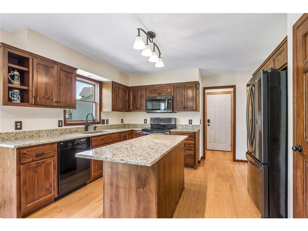 13893 Redwood Street NW Andover MN 55304 7073274 image7