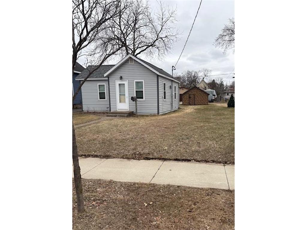 139 24th Avenue N Saint Cloud MN 56303 7045885 image1