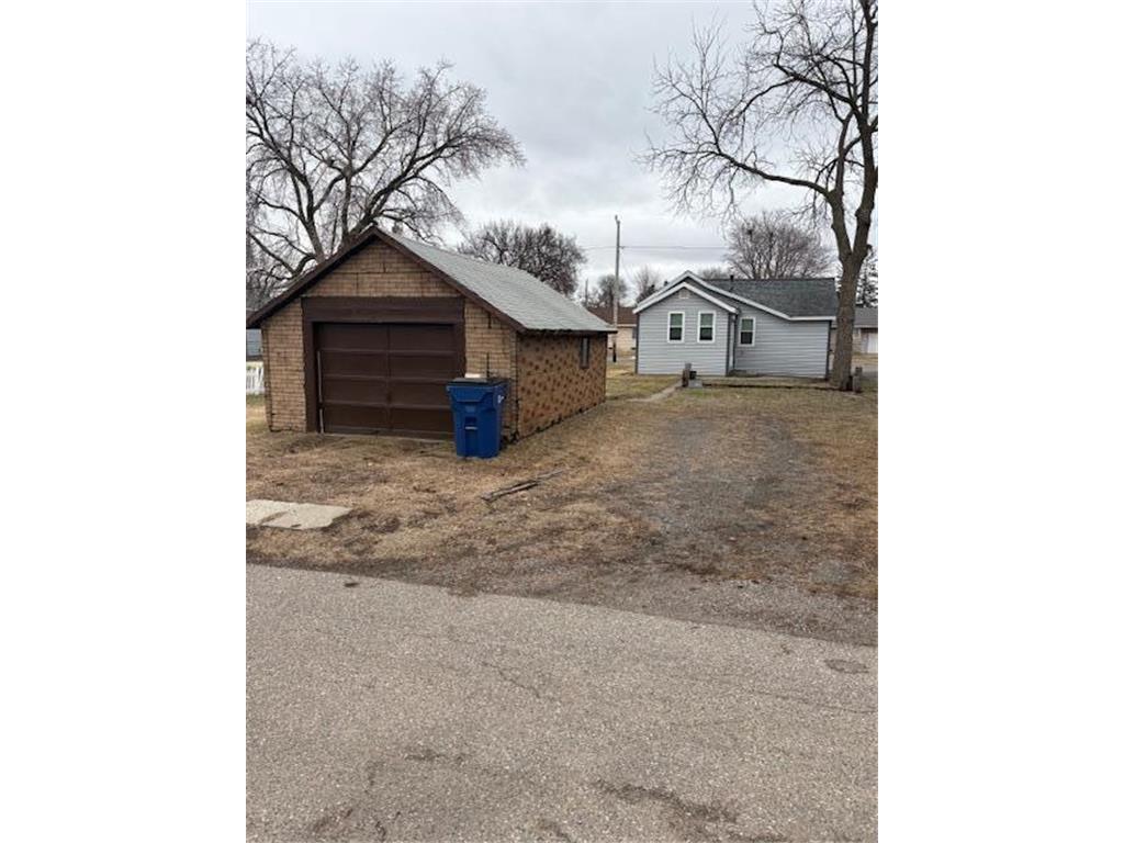 139 24th Avenue N Saint Cloud MN 56303 7045885 image4