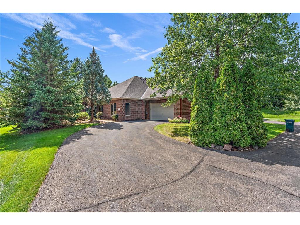 139 Deerwood Court Hudson WI 54016 6586494 image1