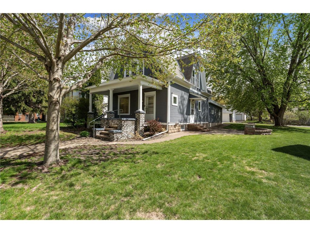 139 E University Street Owatonna MN 55060 7069482 image1