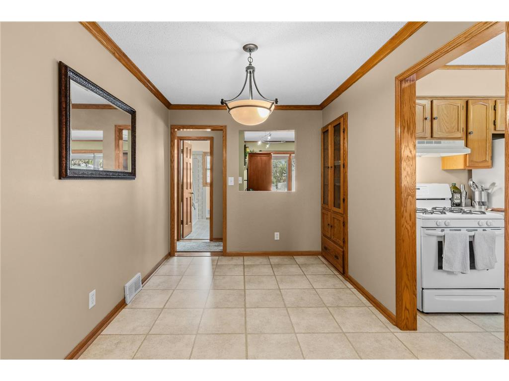 139 Greenway Avenue N Oakdale MN 55128 7072387 image10
