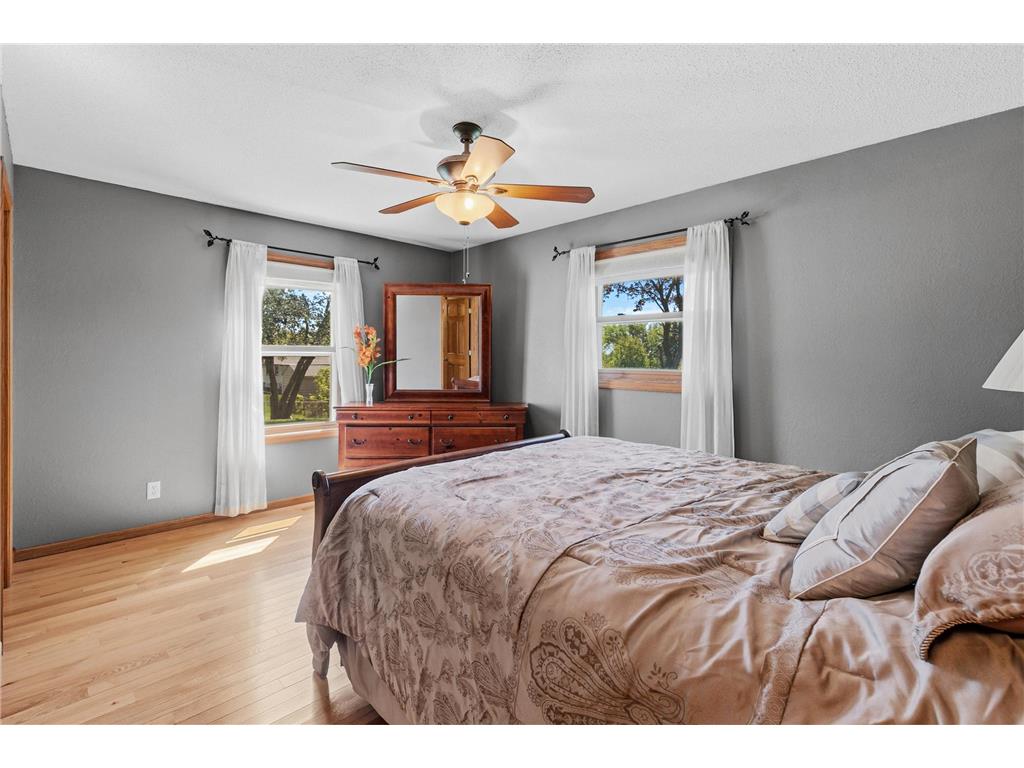 139 Greenway Avenue N Oakdale MN 55128 7072387 image11