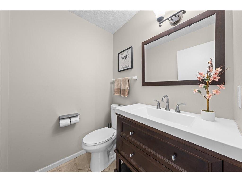 139 Ridge Way Mahtomedi MN 55115 7079419 image11