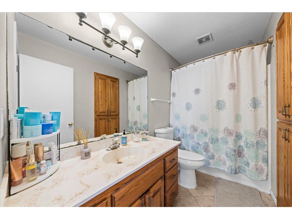 139 Ridge Way Mahtomedi MN 55115 7079419 image16