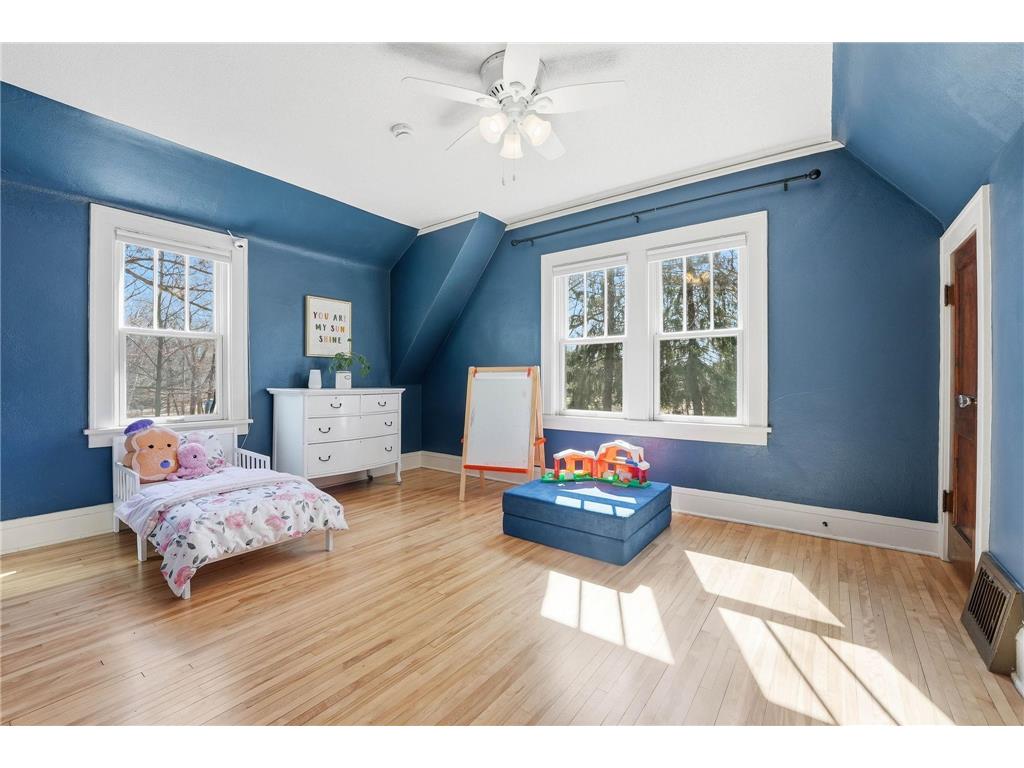 139 Spruce Street Mahtomedi MN 55115 - White Bear 7056971 image13