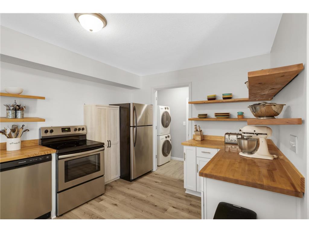 1390 Carling Drive #201 Saint Paul MN 55108 7079250 image21