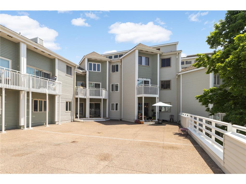 1390 Carling Drive #201 Saint Paul MN 55108 7079250 image38