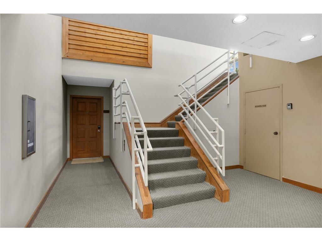 1390 Carling Drive #201 Saint Paul MN 55108 7079250 image4