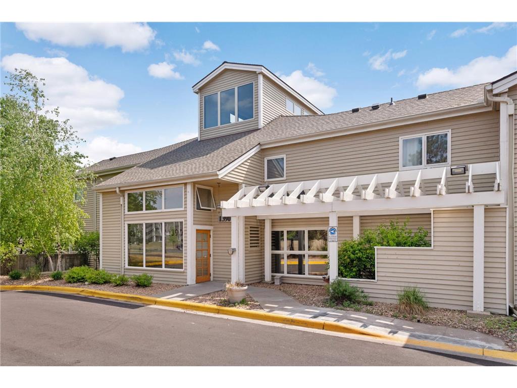 1390 Carling Drive #203 Saint Paul MN 55108 6372890 image1
