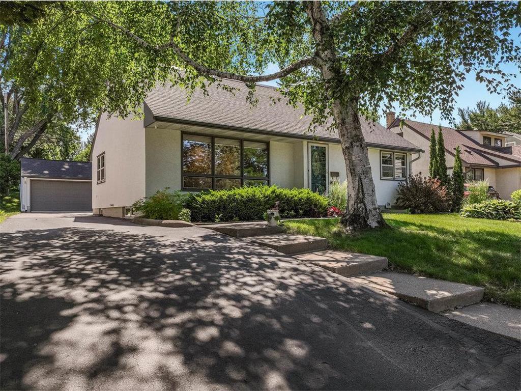 1390 Clarence Street Saint Paul MN 55106 6744623 image1