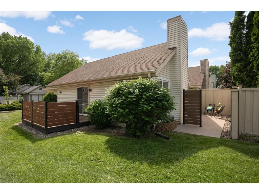 1390 Granada Trail N Oakdale MN 55128 7075524 image2
